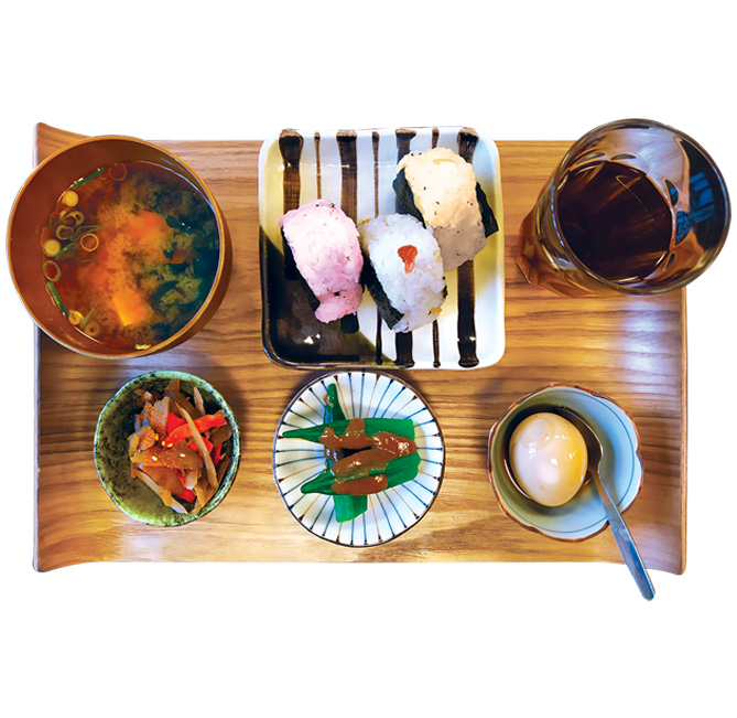 plateau repas japonais